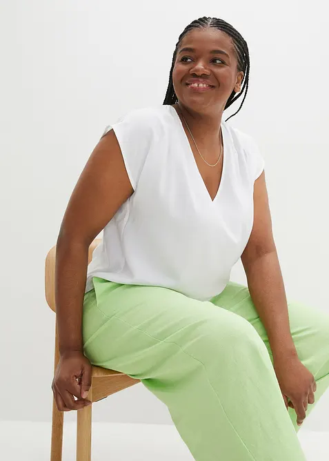 Kort&auml;rmad blus med V-ringning, bonprix