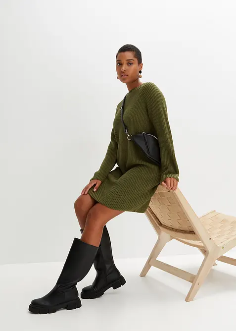 Stickad kl&auml;nning, bonprix