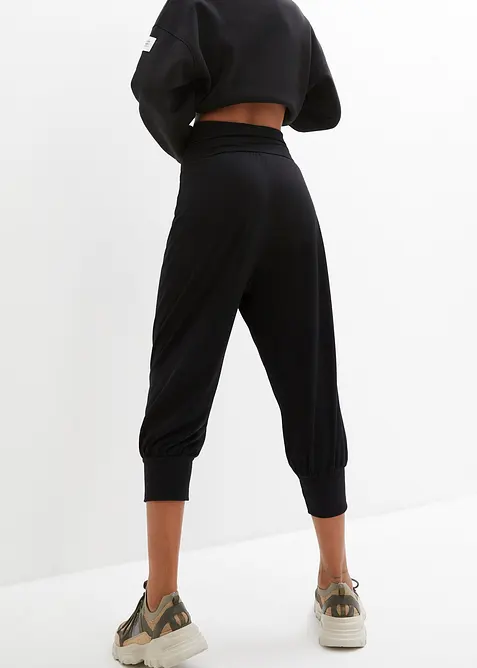 Haremsbyxa i caprimodell, bonprix