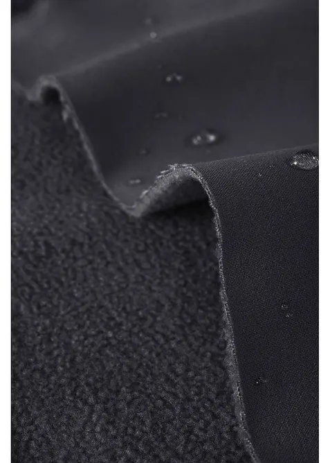 Duffeljacka i softshell, vattenavvisande, bonprix