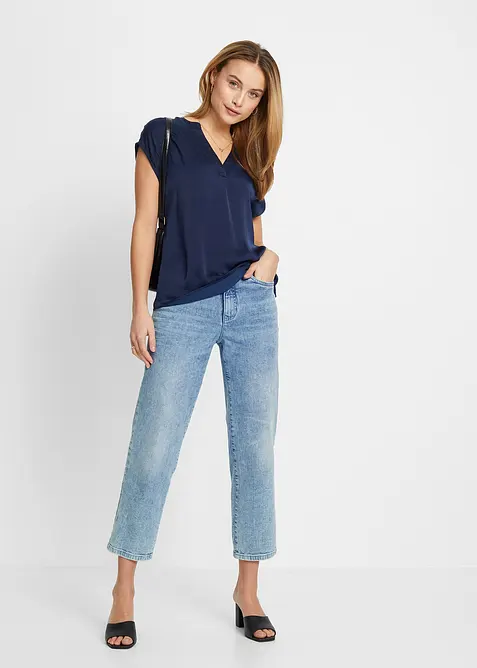 Ledig satinblus med &ouml;verskurna &auml;rmar, bonprix