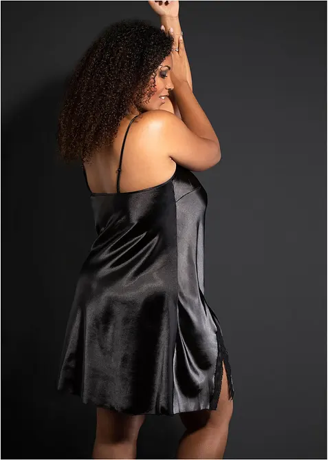 Negligé i satin, bonprix