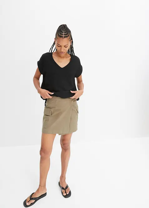 Bluslinne som är längre bak, bonprix