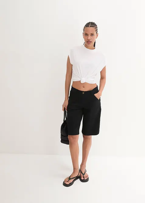 Kn&auml;l&aring;nga bermudas med utility-detaljer, bonprix