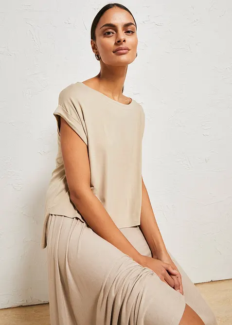 Oversizetopp i följsam viskos, bonprix