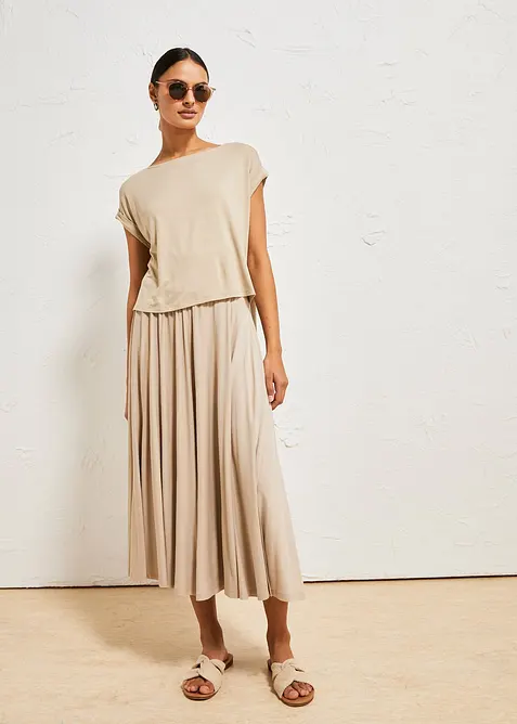 Oversizetopp i följsam viskos, bonprix