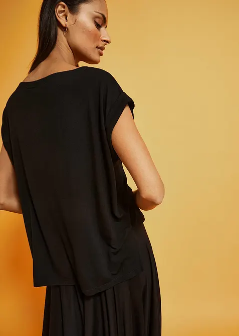 Oversizetopp i f&ouml;ljsam viskos, bonprix