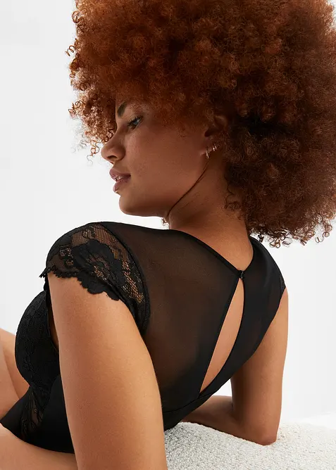 Body utan bygel med fin spets, bonprix