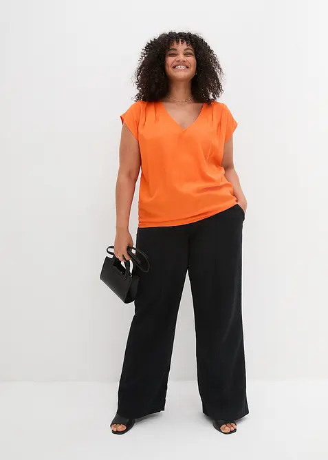 Kortärmad blus med V-ringning, bonprix