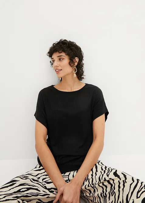 Ribbad topp med fladdermusärmar, bonprix