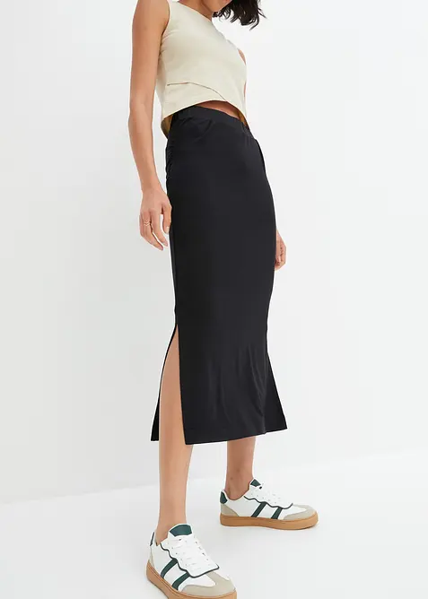 Mellanlång kjol i följsam viskos, bonprix