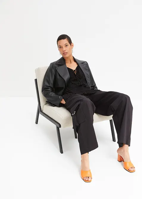 Tunika med broderi, bonprix