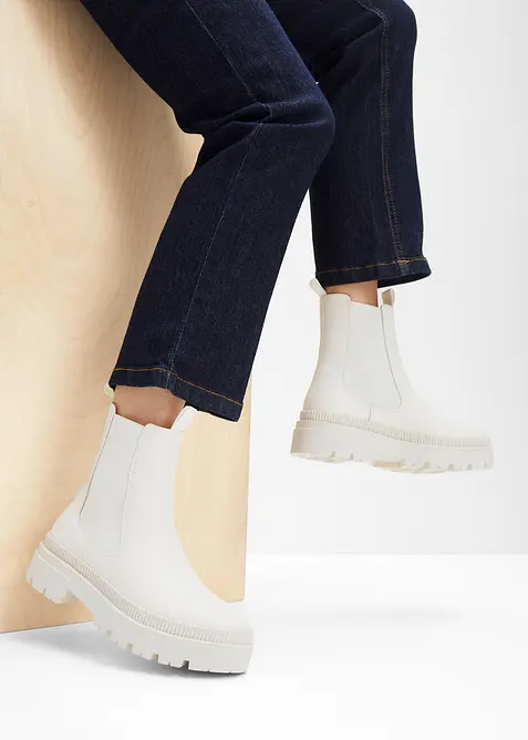 Chelseaboots med profilsula, bonprix