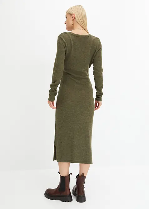 Mellanlång stickad klänning, bonprix