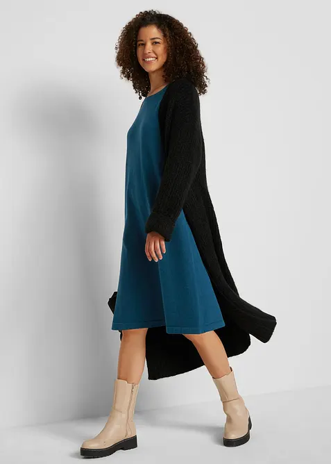 Stickad klänning med återvunnen bomull, bonprix