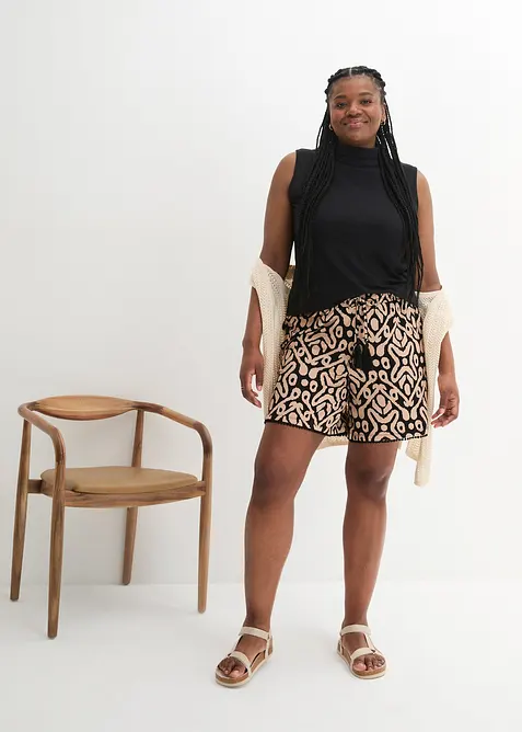 Jerseyshorts av mjuk viskosmix, bonprix