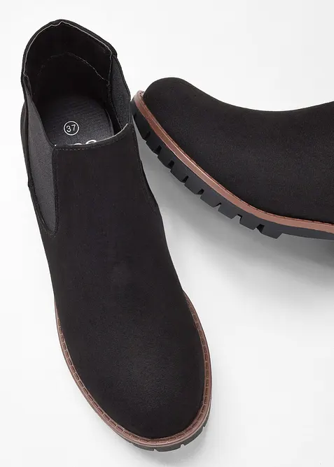 Chelseaboots med profilsula, bonprix