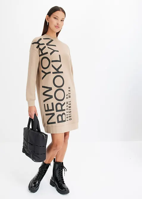 Jerseyklänning i oversizemodell med bomull, bonprix