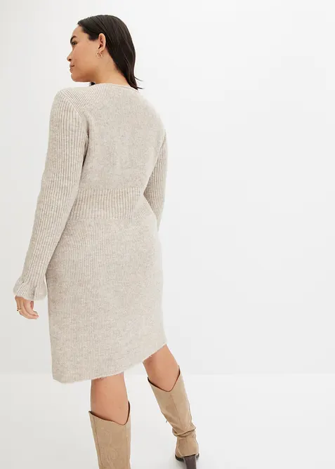 Stickad kl&auml;nning, bonprix