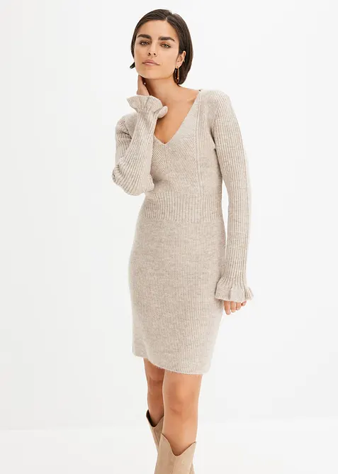 Stickad kl&auml;nning, bonprix