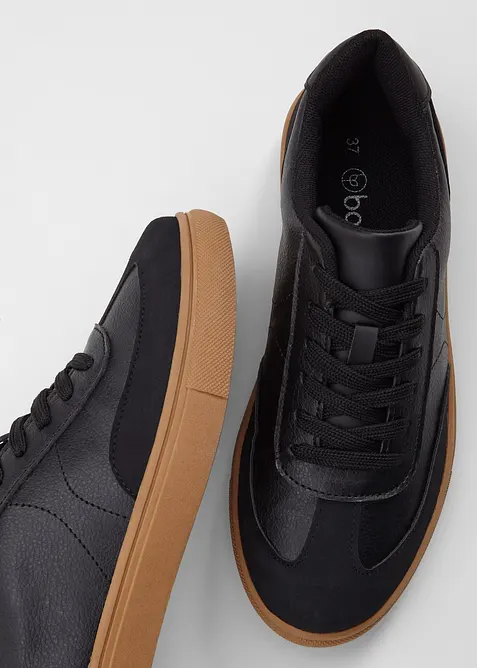 Sneakers med retrolook, bonprix