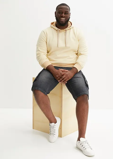 Jeansshorts med cargofickor, Relaxed Fit, bonprix