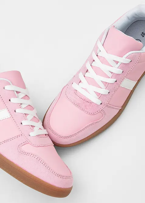 Sneakers med retrolook, bonprix