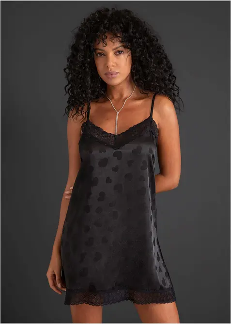 Satinneglig&eacute; med hj&auml;rtm&ouml;nster, bonprix