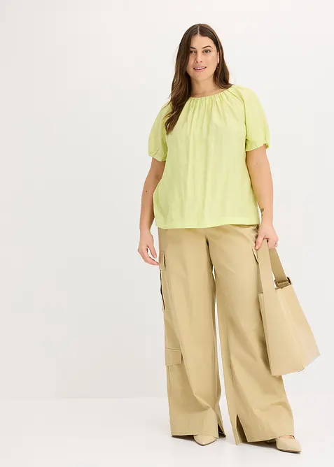 Blus av krinklat material med struktur, bonprix