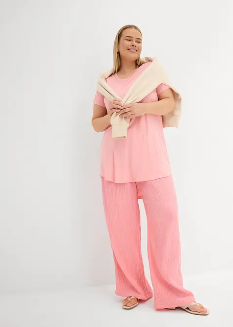 Kort&auml;rmad l&aring;ng topp i mjuk viskos, bonprix