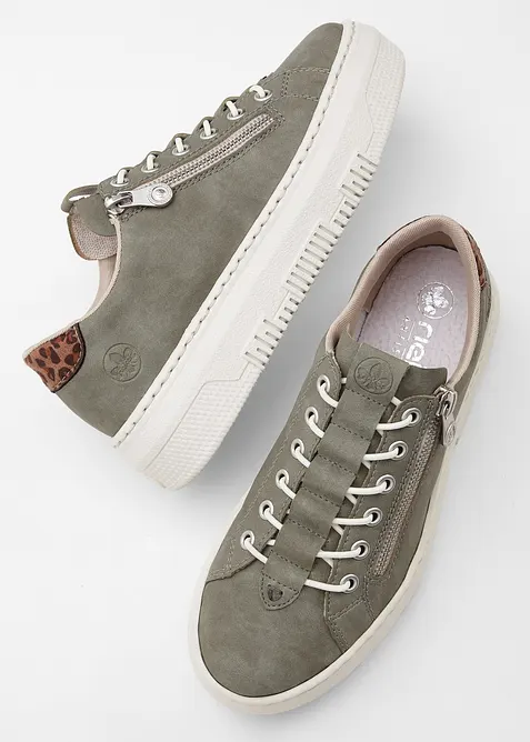 Sneakers med plat&aring;sula fr&aring;n Rieker, Rieker