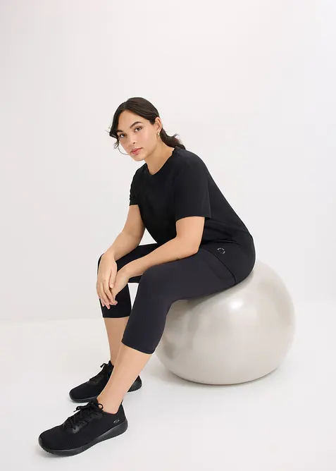 Snabbtorkande sportleggings i caprimodell med mobilficka, bonprix