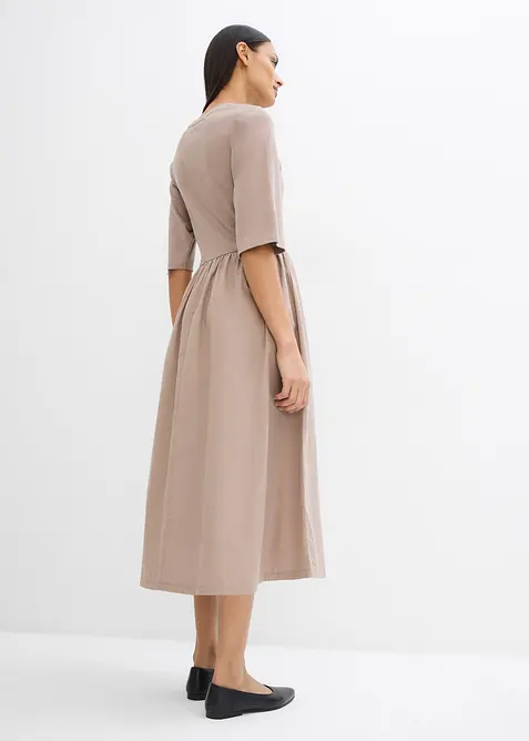 Mellanl&aring;ng kl&auml;nning i ren bomull, bonprix