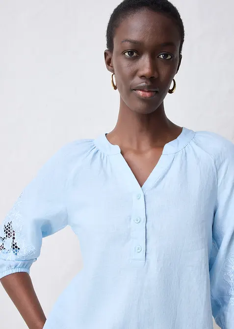 Tunika med hålbroderi i rent linne, bonprix