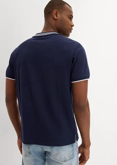 Pik&eacute;tr&ouml;ja med V-ringning, bonprix