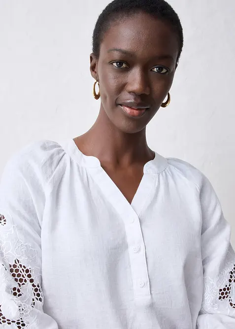 Tunika med h&aring;lbroderi i rent linne, bonprix