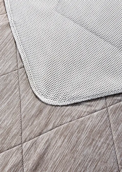 Svalkande dra på-lakan, bonprix