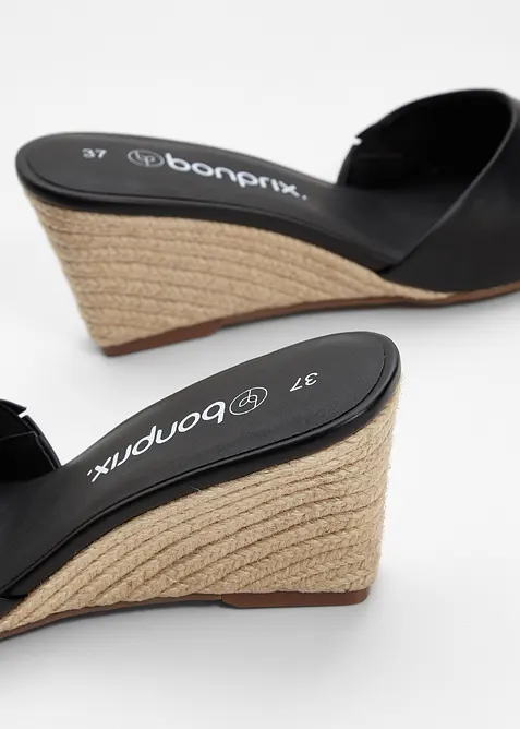 Sandal med kilklack i baststil, bonprix