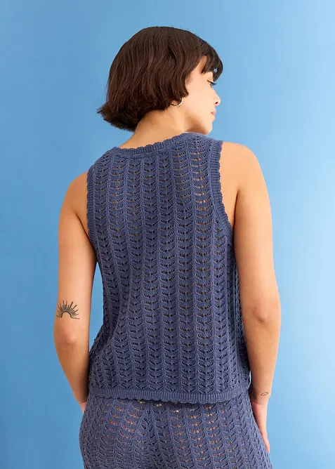 Stickad v&auml;st med h&aring;lm&ouml;nster, bonprix