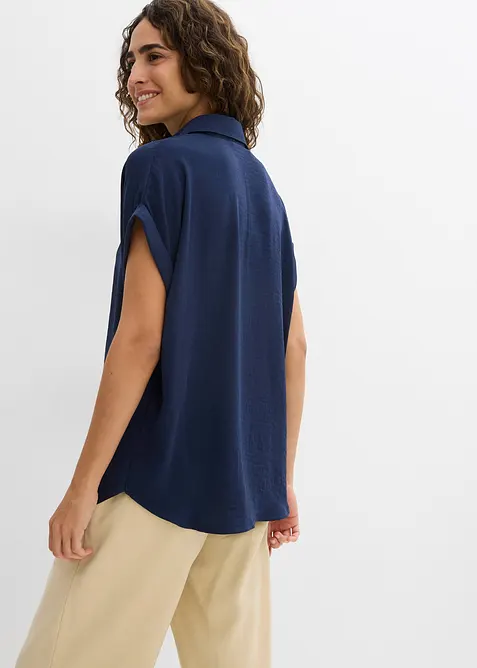 Kortärmad blus med återvunnen polyester, bonprix