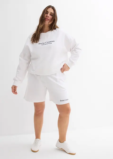 Trikåshorts med broderi, bonprix