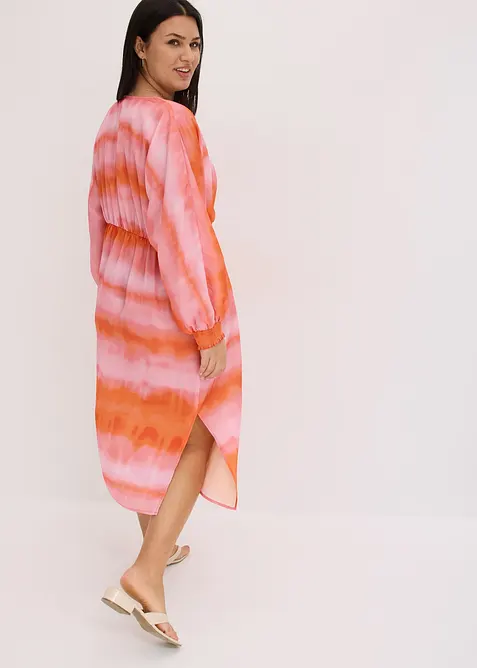 Midikl&auml;nning av satin med batikm&ouml;nster, bonprix