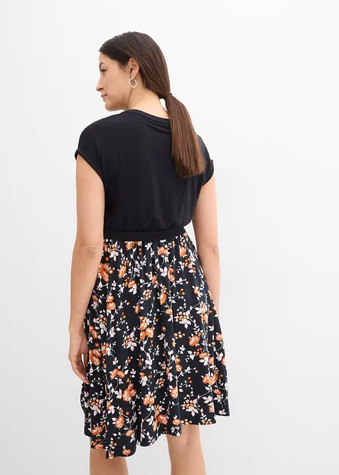 Mamma-/amningsklänning med fickor, bonprix