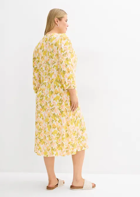 Klänning i krinklat material med struktur, bonprix