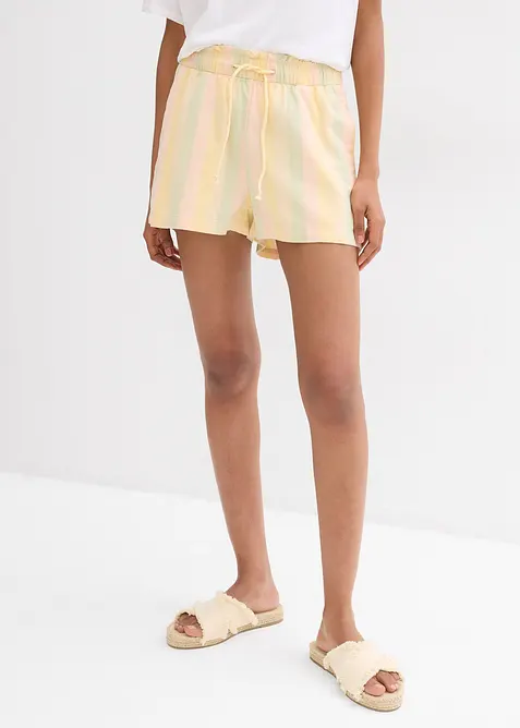 Shorts i luftig materialblandning, bonprix