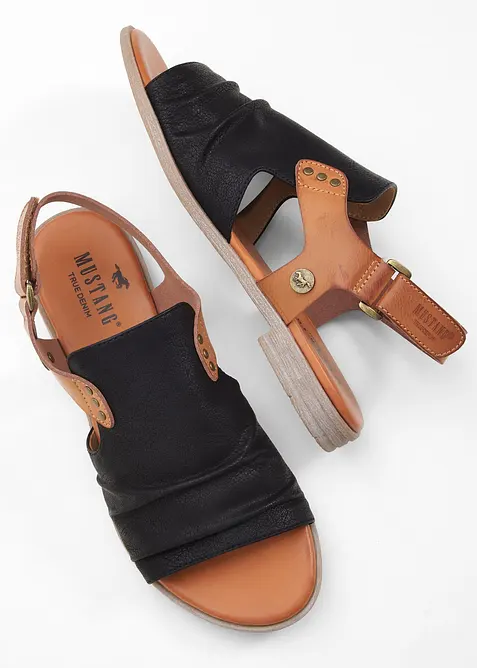 Sandal från Mustang, Mustang