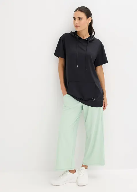 Snabbtorkande sporttopp i oversizemodell med huva, bonprix