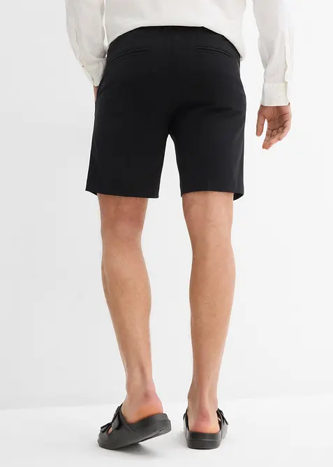 Eleganta shorts med avslappnad passform, bonprix