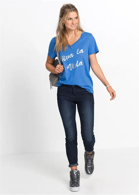 Korta tajta stuprörsjeans med medelhög midja, bonprix