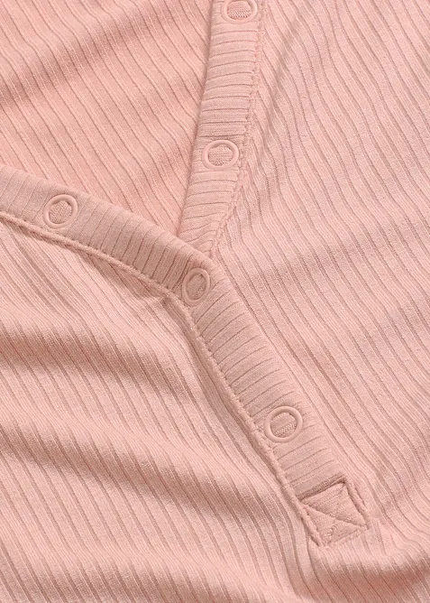 Pyjamas i mjukt, ribbat material, med shorts, bonprix